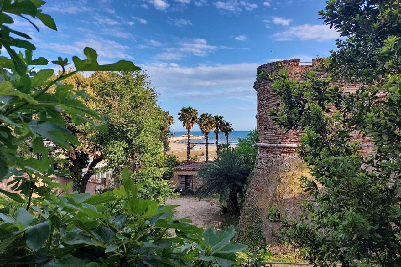 Il Borgo Luxury Suites Nettuno Exterior foto